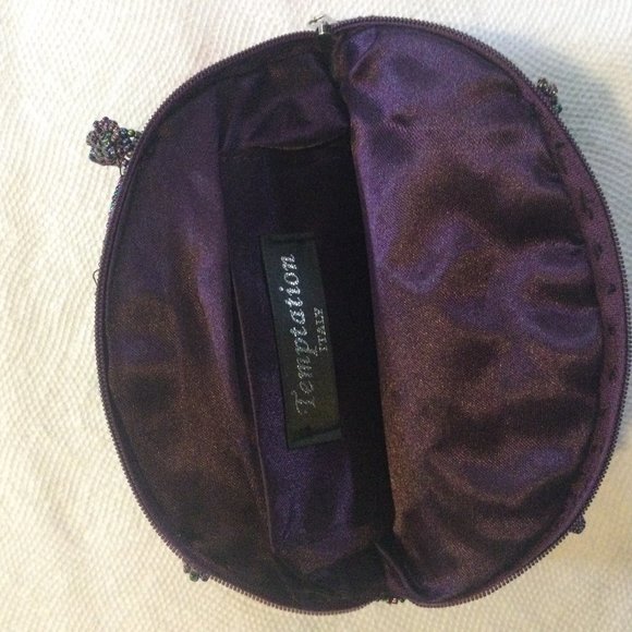 Temptation Italy Women's beaded mini small purse hand bag purple - Picture 4 of 4